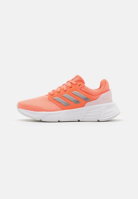 

Кроссовки женские Adidas AD541A239 оранжевые 38 EU, Оранжевый, AD541A239