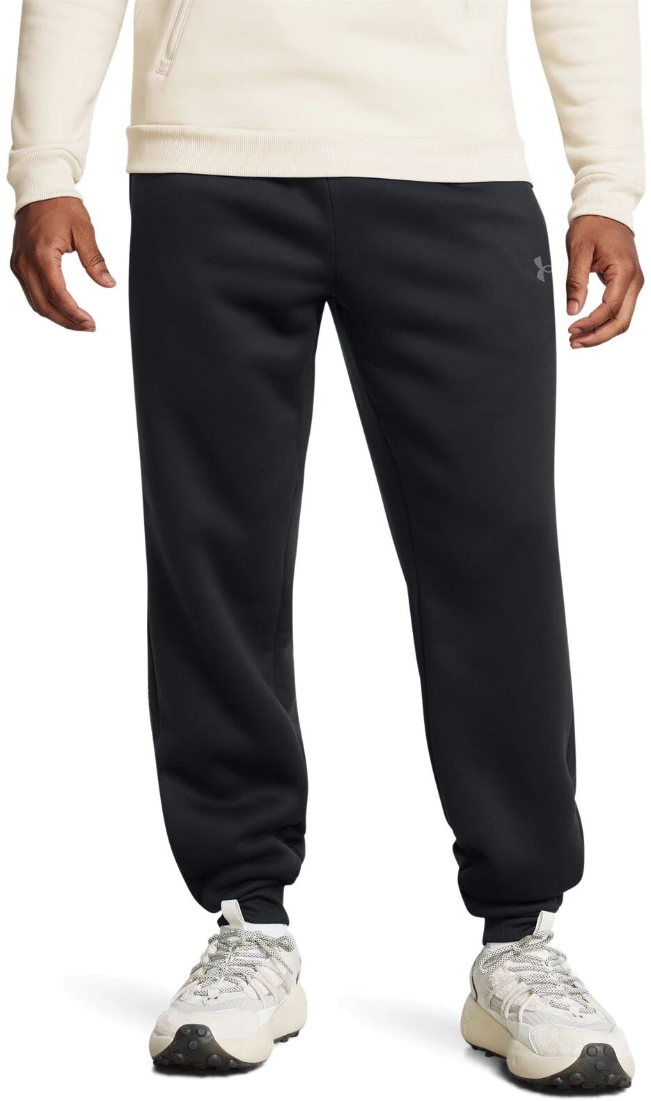 

Спортивные брюки мужские UNDER ARMOUR Fleece Pro Jogger черные LGT, Черный, Fleece Pro Jogger