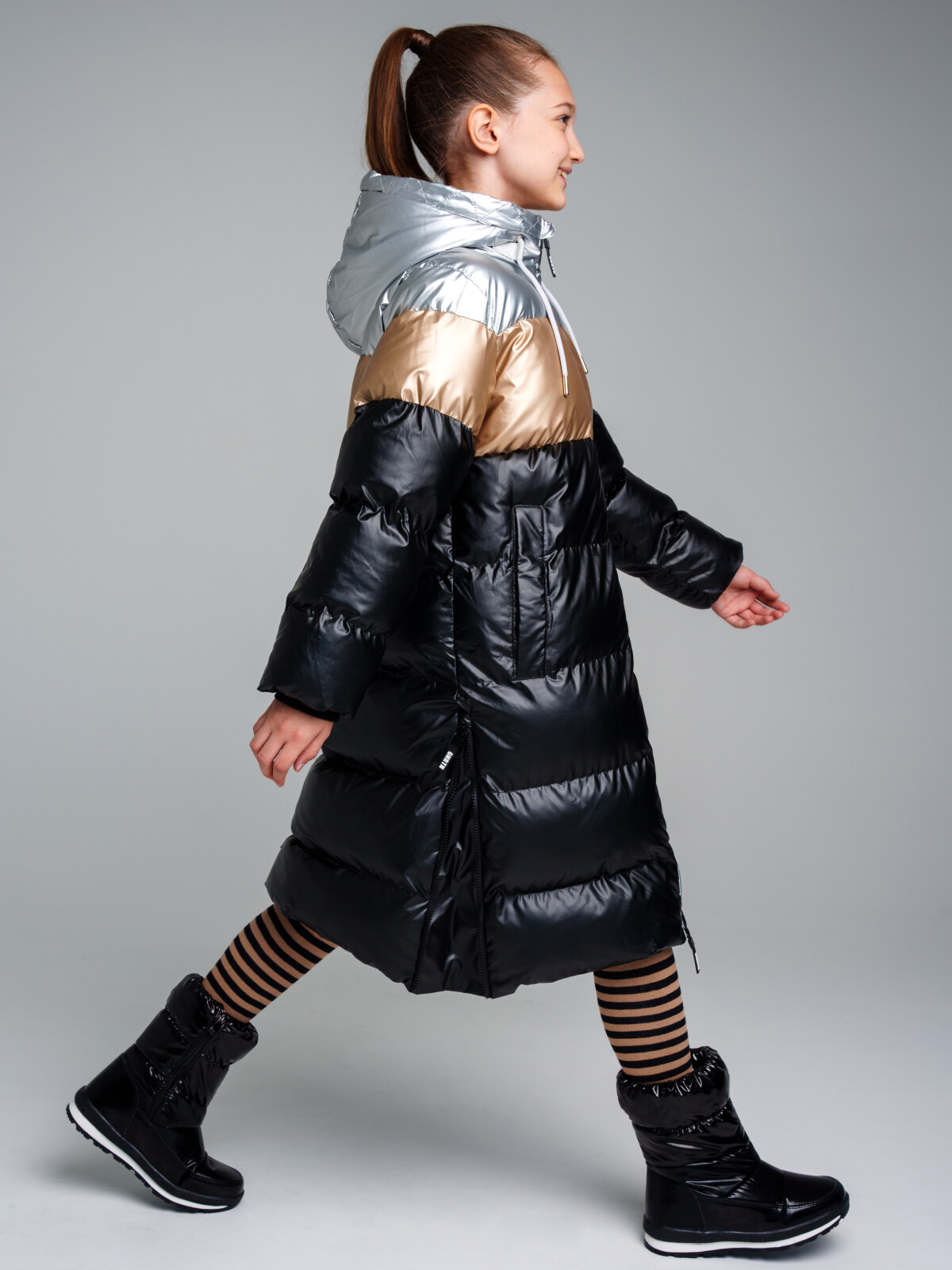 Пальто для девочек PlayToday, серебро,золотистый,черный, 170