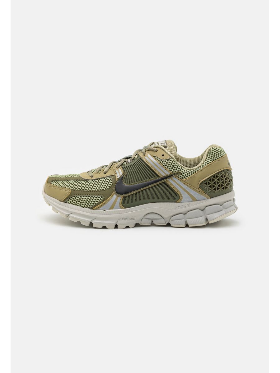 

Кроссовки унисекс Nike NI115O061 зеленые 45.5 EU, NI115O061