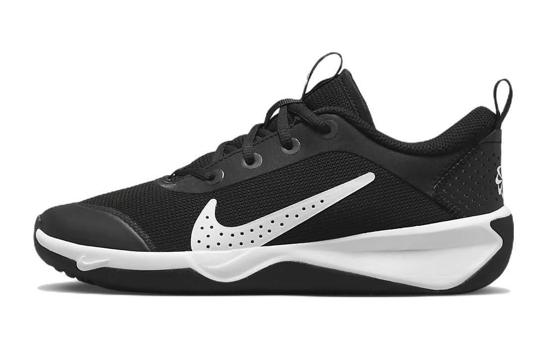 

Кроссовки унисекс Nike Omni Multi-Court GS черные 38 EU, Черный, Omni Multi-Court GS