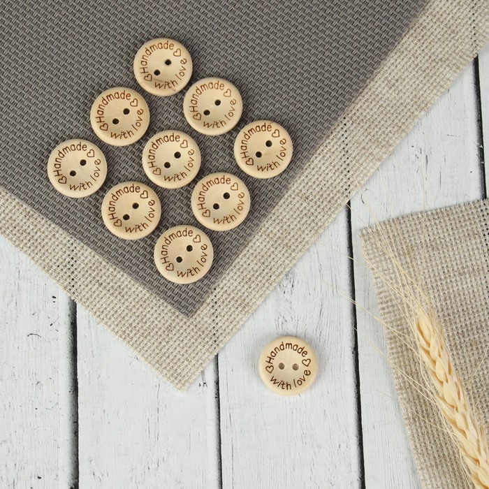 

Набор нашивок из дерева «Hand made with love», 2 х 2 см, 10 шт, Бежевый