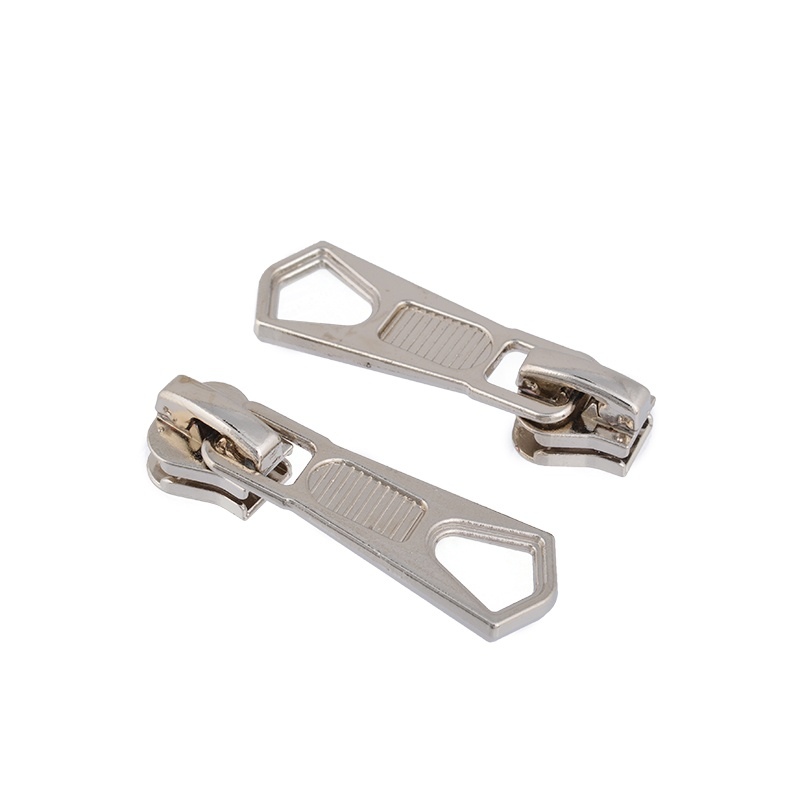

MaxZipper тип 5, шлифованное звено, никель, 100 шт, тип 5, шлифованное звено, никель, 100 шт