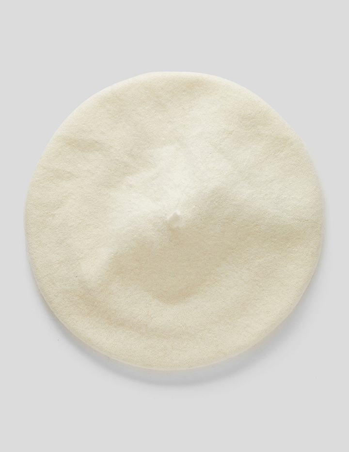 

Берет женский United Colors of Benetton 21A_6HPKD41HF_674 белый, one size, 21A_6HPKD41HF_674