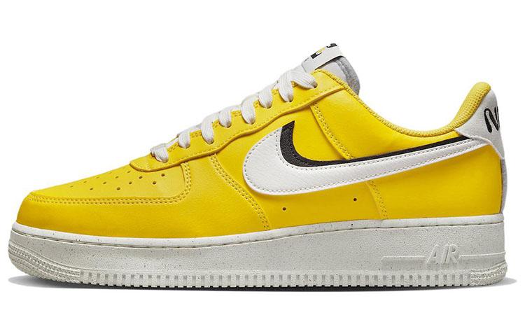 

Кеды унисекс Nike Air Force 1 Low 82 желтые 41 EU, Желтый, Air Force 1 Low 82