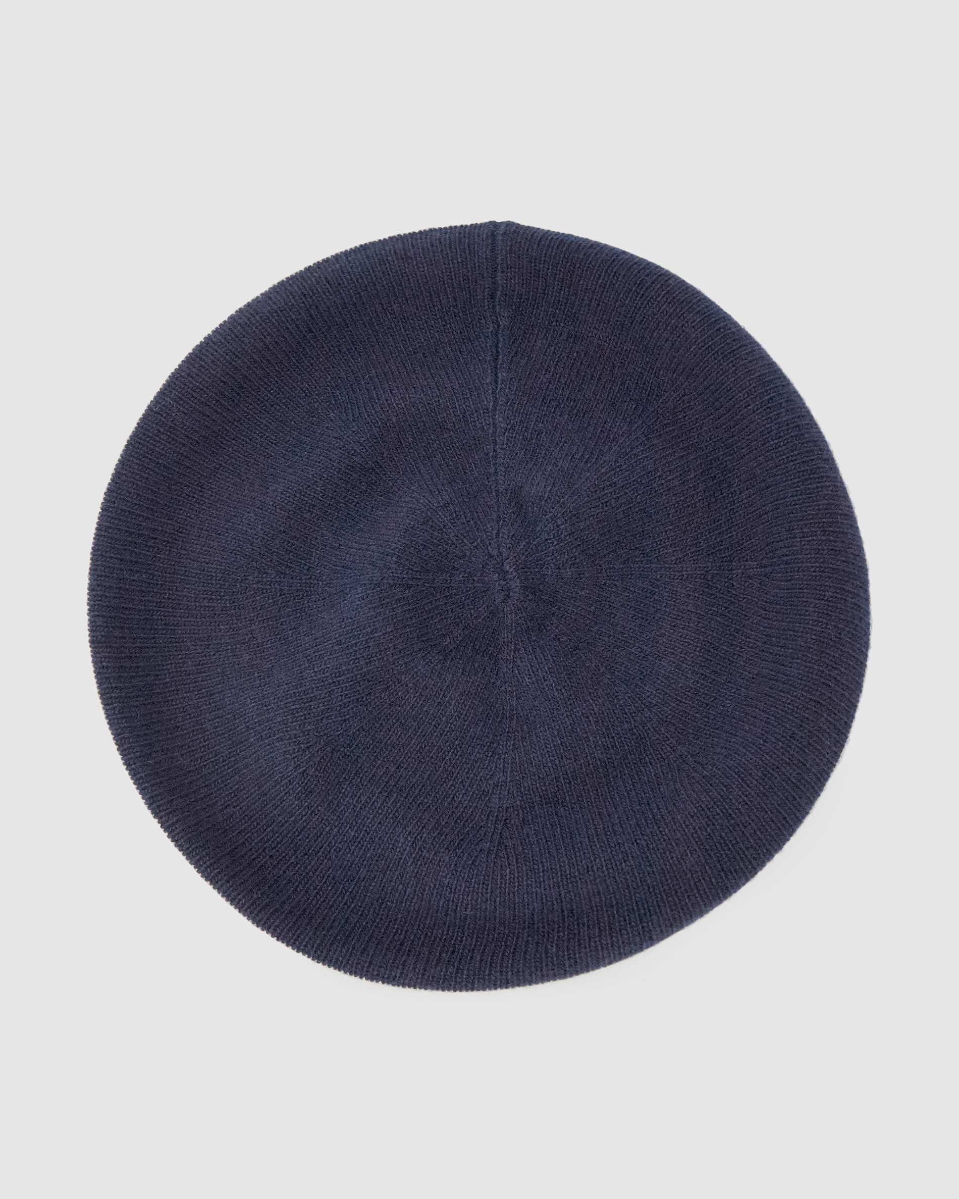 

Берет женский United Colors of Benetton 21A_1230D0034_016 синий, one size, 21A_1230D0034_016