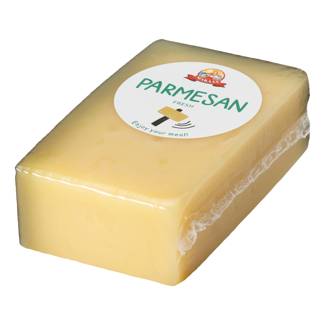 Сыр полутвердый Makaas Parmesan fresh 40%