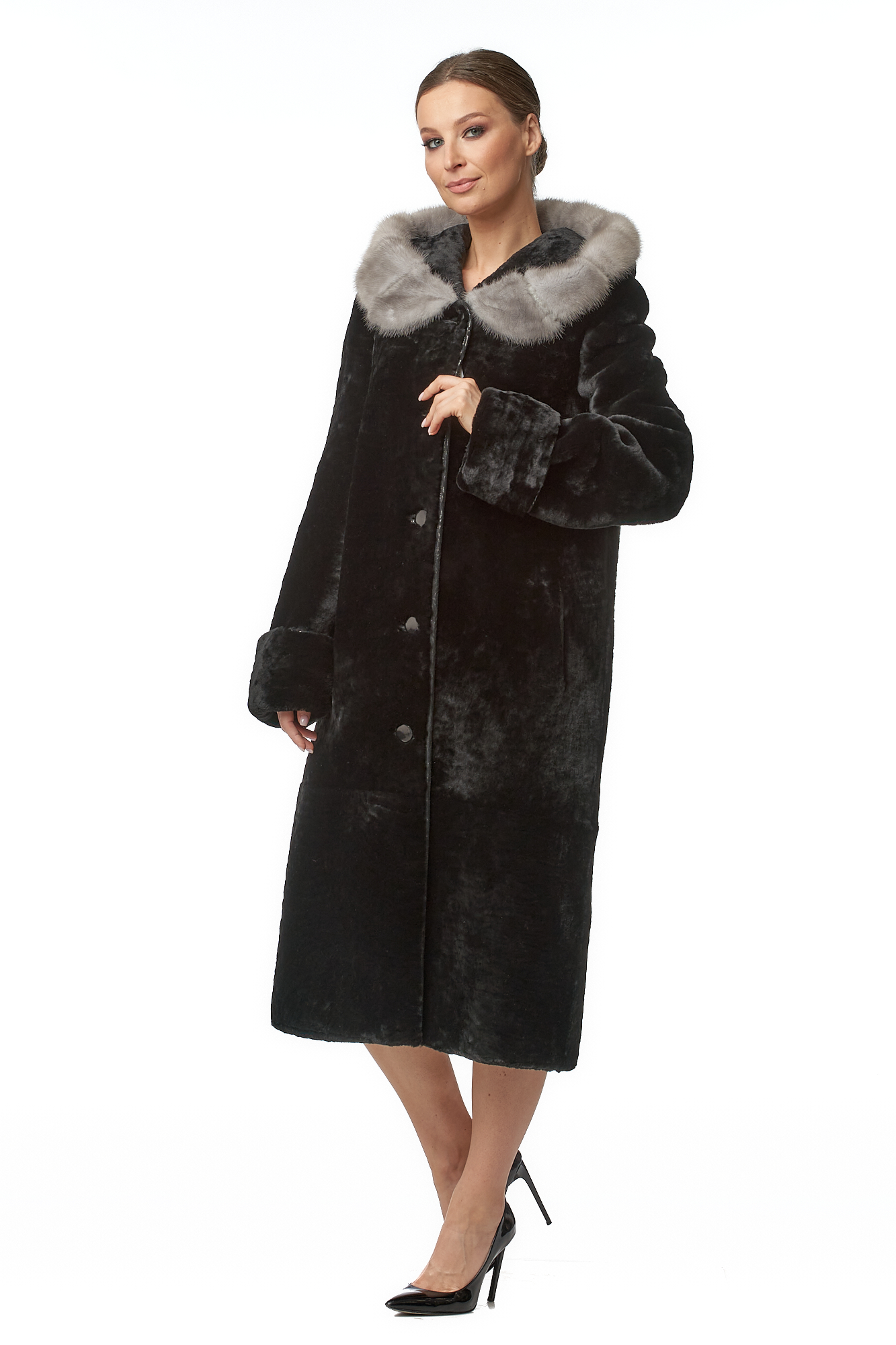 

Шуба женская МОСМЕХА 8017512 черная 46 RU, Черный, 8017512