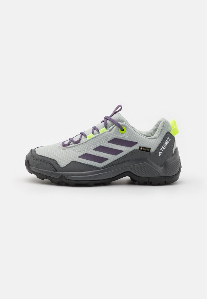 

Кроссовки женские Adidas Terrex ADD41A00L серые 38 EU, Серый, ADD41A00L