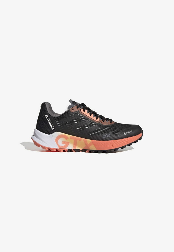 

Кроссовки женские Adidas Terrex ADD41A007 черные 40 2/3 EU, Черный, ADD41A007