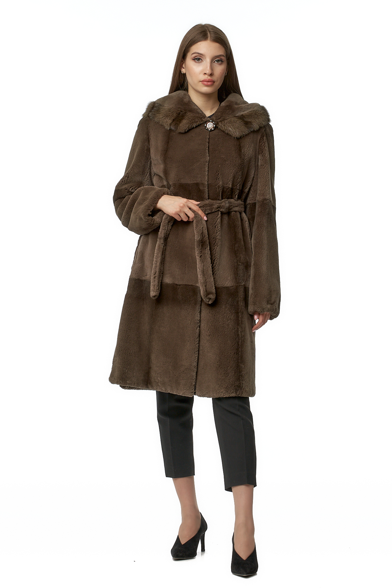 

Шуба женская МОСМЕХА 8018426 коричневая 48 RU, 8018426