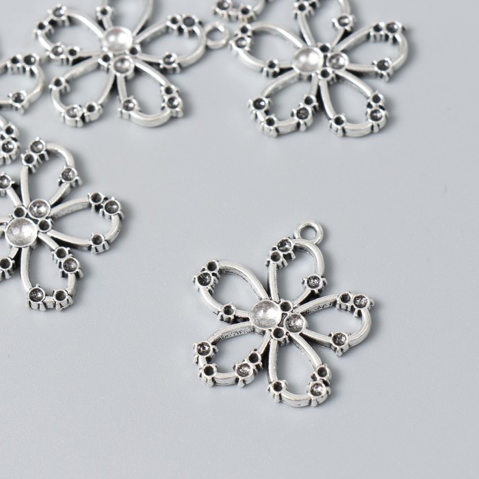 

Декор для творчества металл "Цветок" серебро 2,5х2,7 см (6 шт.), Серебристый