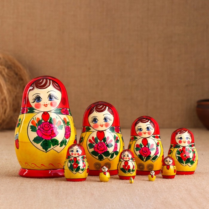 

Матрешка "Анюта" 10 кукольная