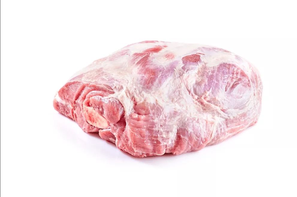 Лопатка свиная без кости охлажденная +-500 г