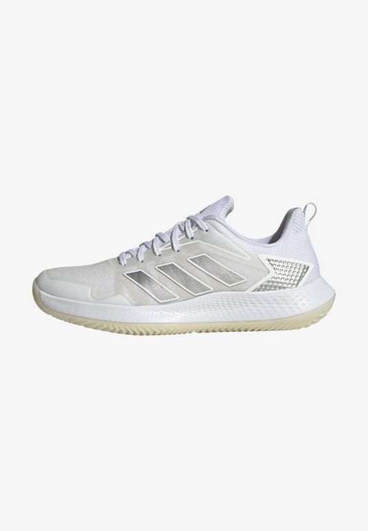 

Кроссовки женские Adidas Performance AD541A28U белые 41 1/3 EU, Белый, AD541A28U