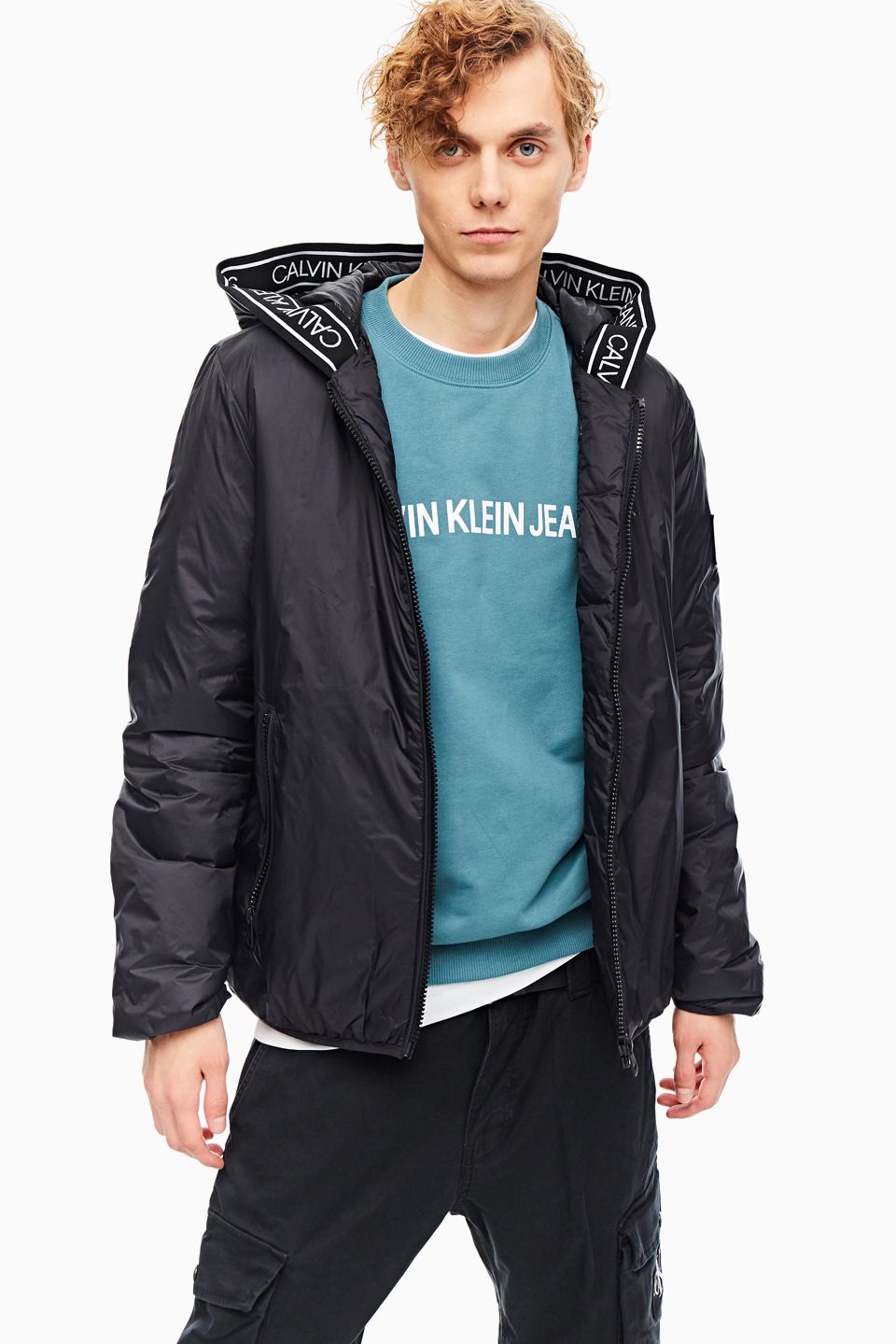 

Куртка мужская Calvin Klein Jeans J30J315675.BAE0 черная M INT, Черный, J30J315675.BAE0