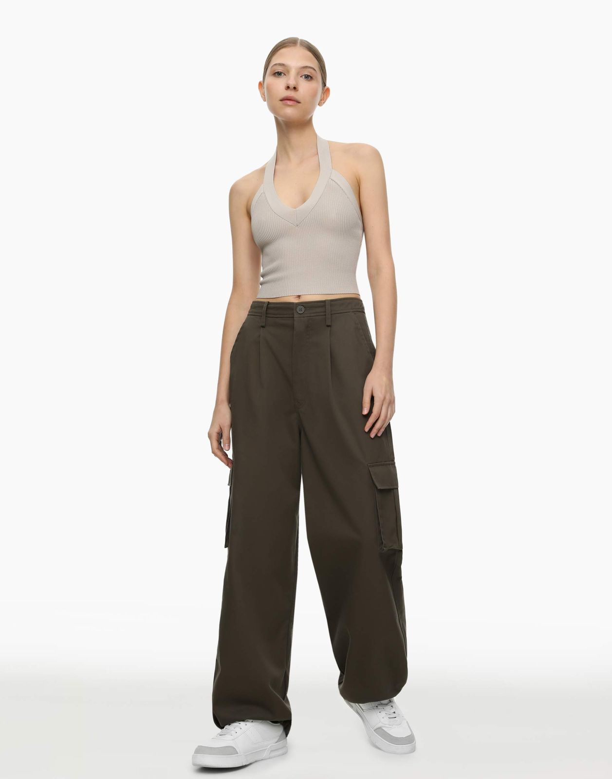 

Брюки женские Gloria Jeans GPT009259 зеленые L/170 (48-50), Зеленый, GPT009259