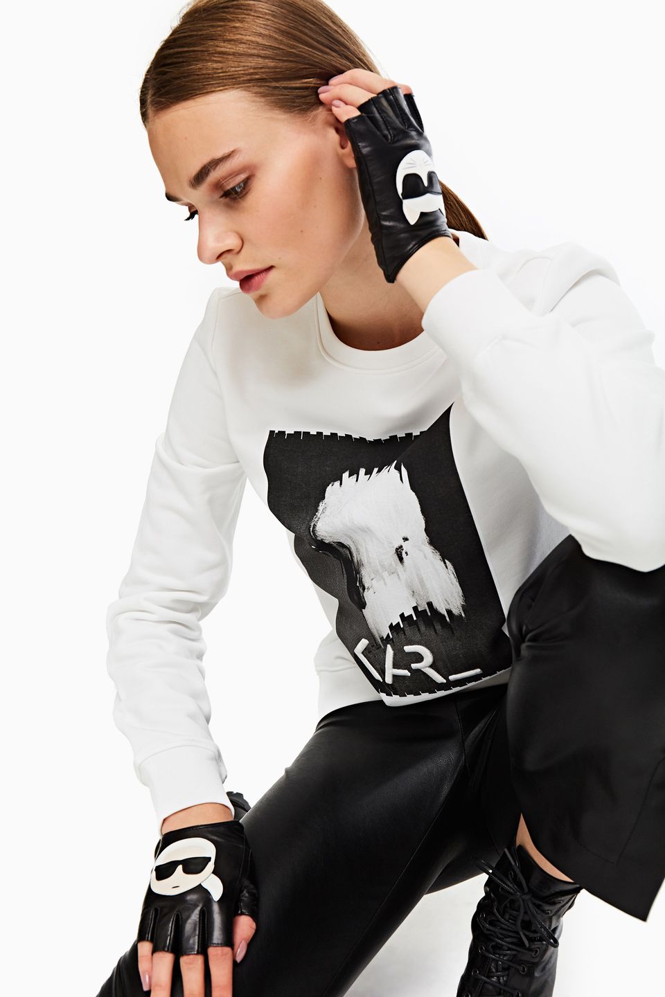

Свитшот женский Karl Lagerfeld 205W1812_100 белый S, 205W1812_100