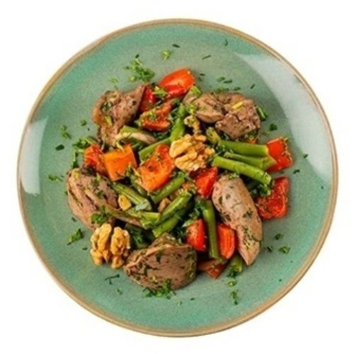 Салат от бренд-шефа с печенью индейки и овощами