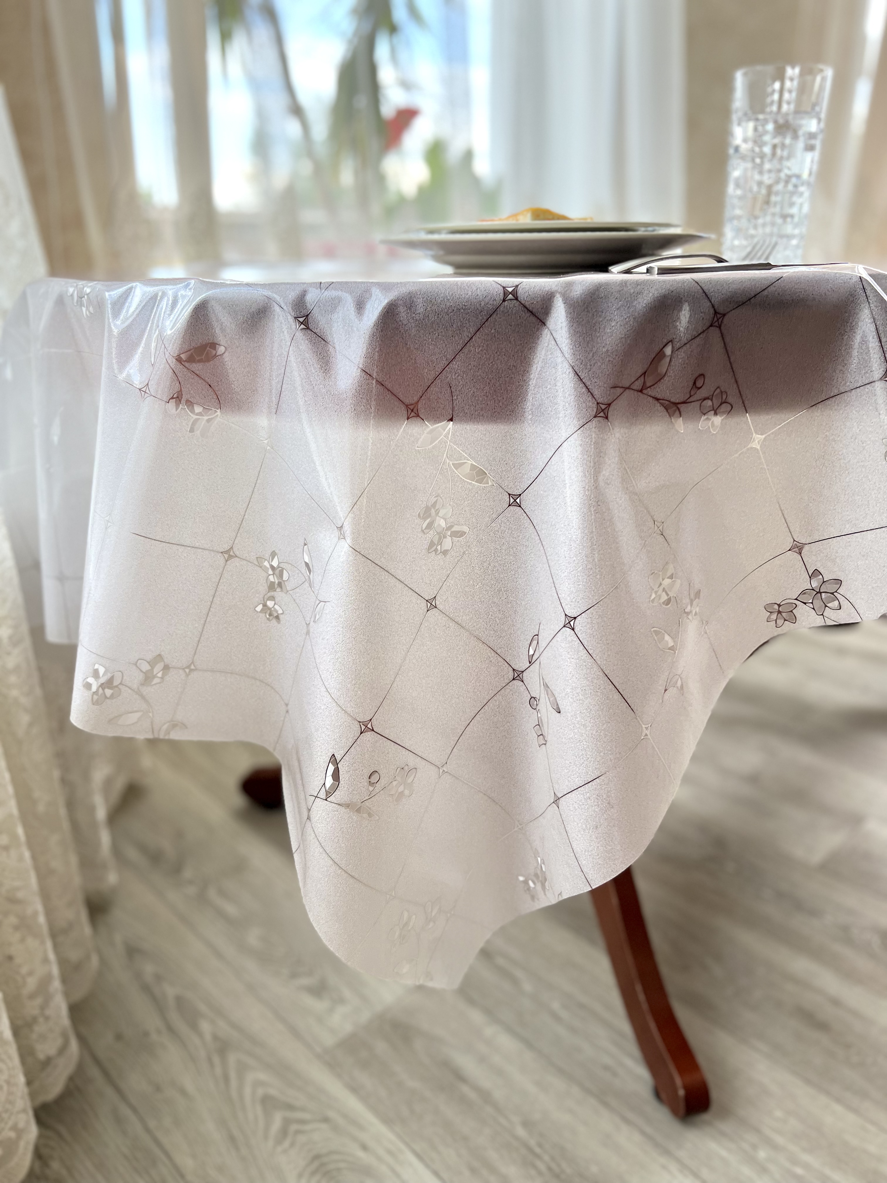 фото Cиликоновая скатерть protect на стол с рисунком прозрачная клеенка 137x110 см 12349