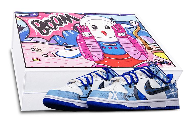 

Кеды унисекс Nike Dunk Low Retro Hyper Cobalt GS белые 38 EU, Белый, Dunk Low Retro Hyper Cobalt GS