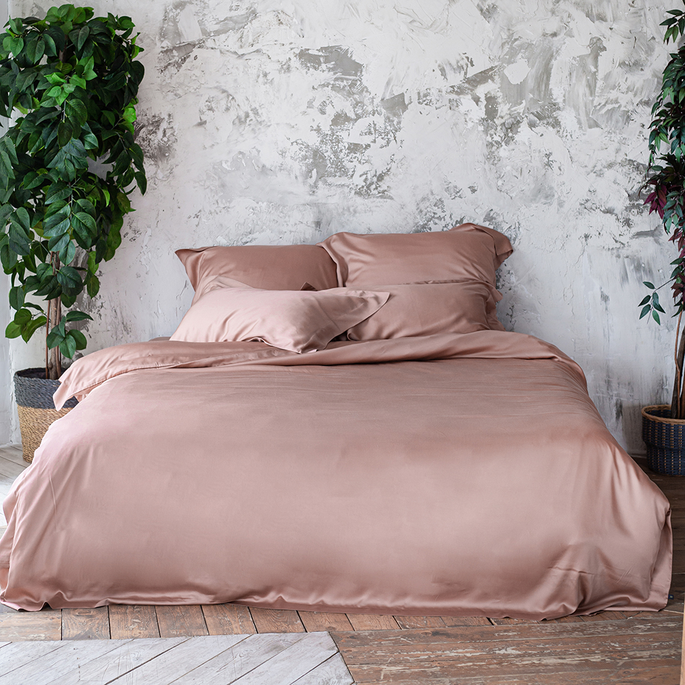 

Комплект постельного белья Bellehome Shiny Flamingo 300 ТС 1,5 спальный 100% тенсель