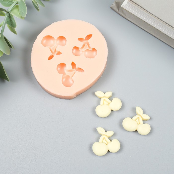 

Молд Три вишни 1,8х1,9 см, Розовый