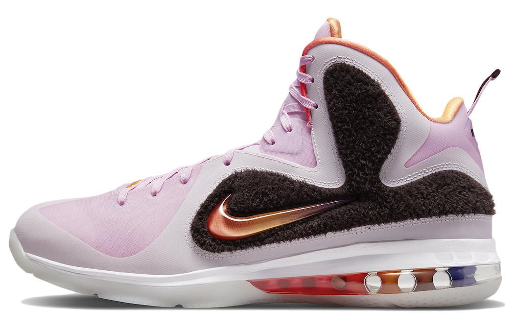 

Кроссовки унисекс Nike Lebron 9 Regal Pink розовые 47.5 EU, Розовый, Lebron 9 Regal Pink