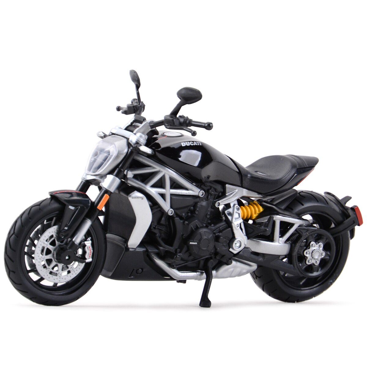 Мотоцикл коллекционный Maisto DUCATI X DIAVEL S, 1:12, серо-черный maisto 1 12 ducati diavel carbon red diecast alloy motorcycle model toy