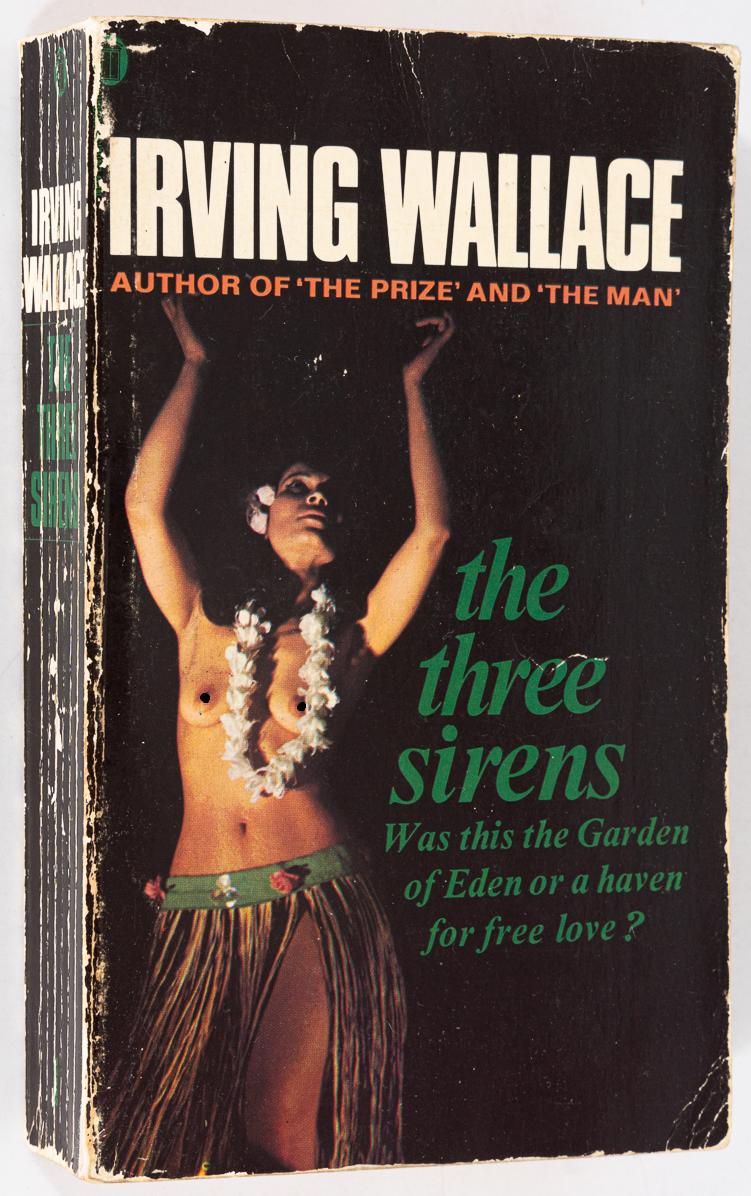 Книга The three sirens 100049180935