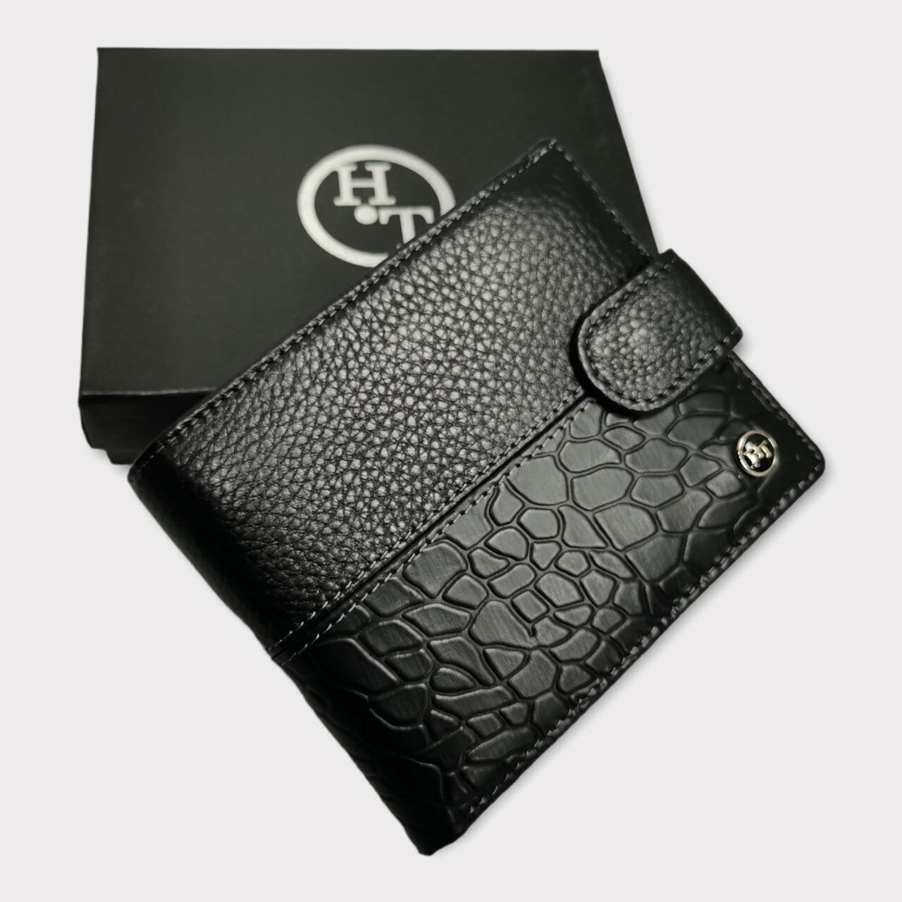 

Портмоне мужское PouchMan 208-3204L черное, Черный, 208-3204L