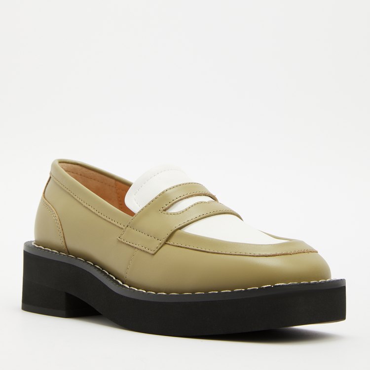 

Лоферы женские Tendance YS-38127A-5 хаки 40 EU, YS-38127A-5
