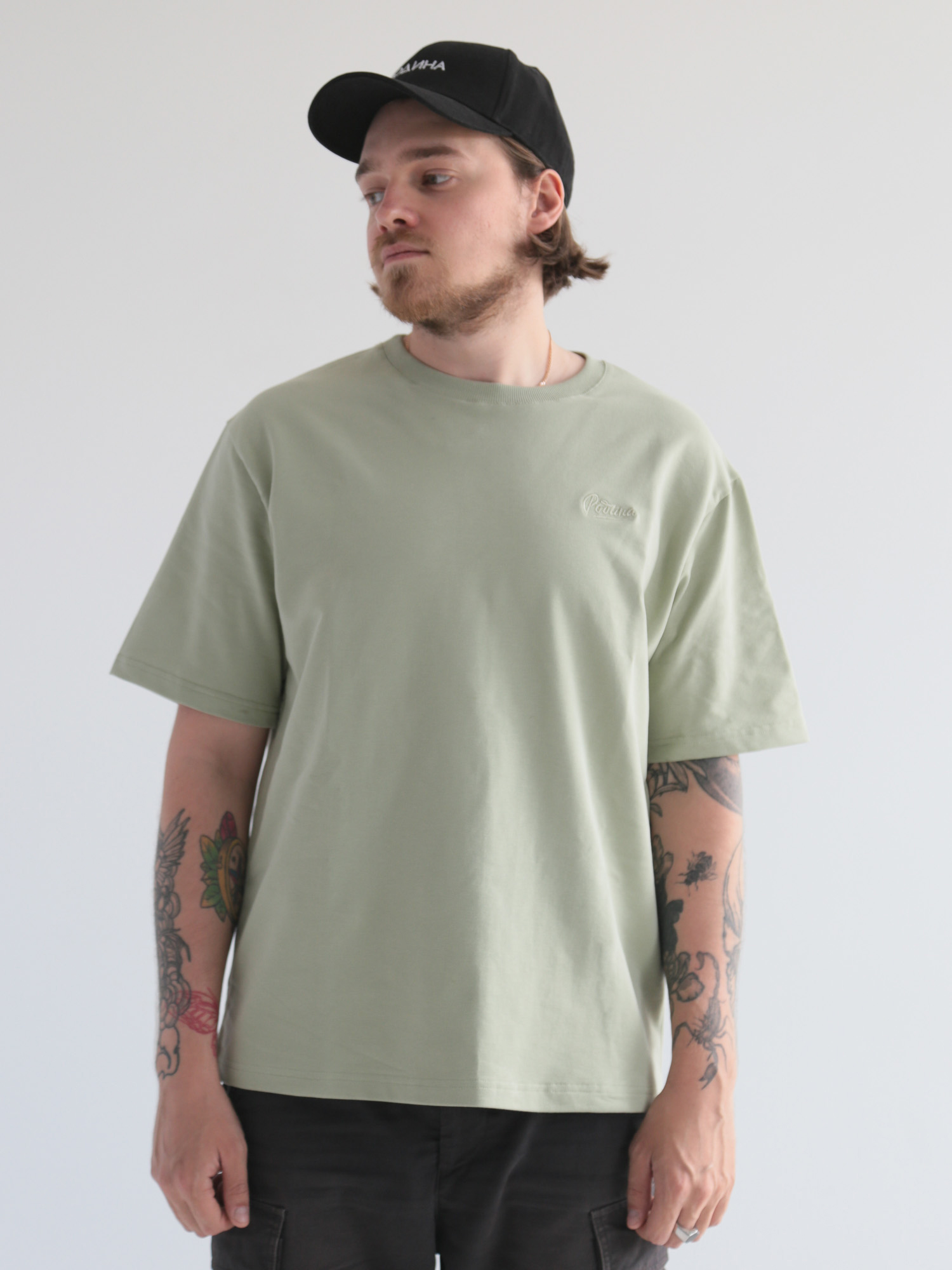 

Футболка мужская Родина TEE_M-OVRSIZED-023 зеленая S, TEE_M-OVRSIZED-023