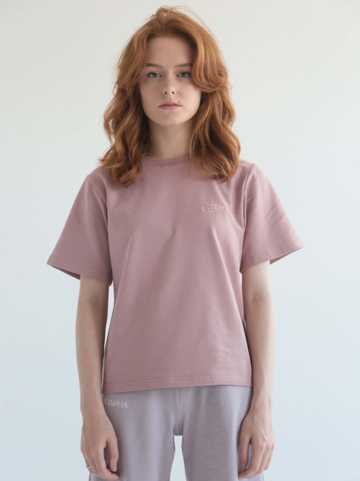 

Футболка женская Родина TEE_W-OVRSIZED-021 бежевая S, TEE_W-OVRSIZED-021