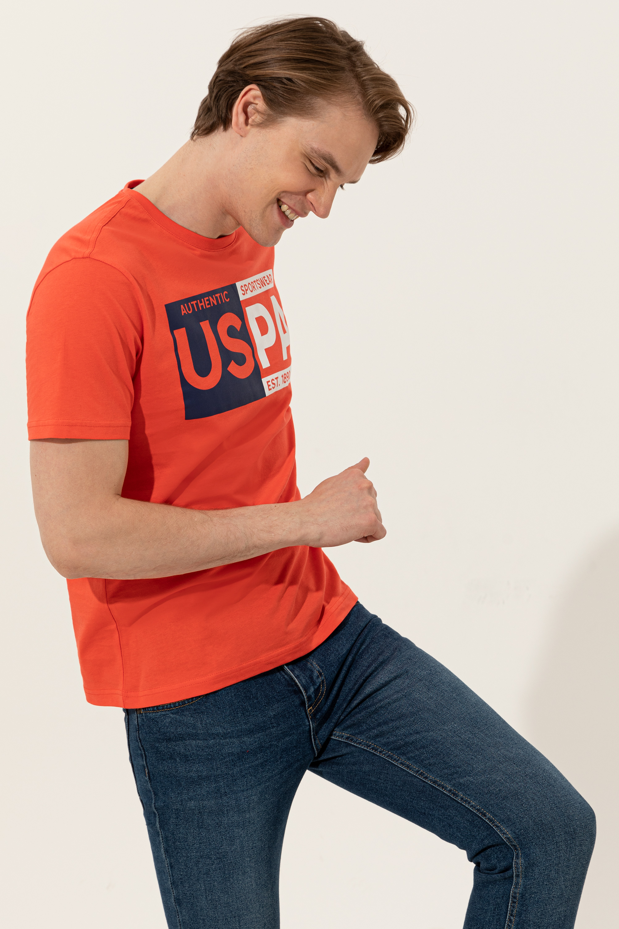 

Футболка мужская U.S. POLO Assn. G081GL0110AKITA оранжевая 3XL, Оранжевый, G081GL0110AKITA