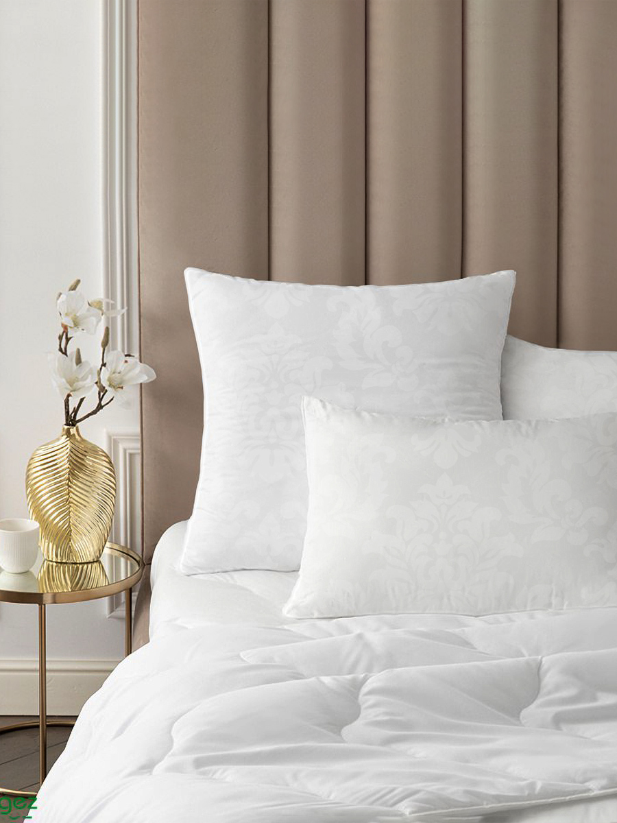 Подушка Light Непроспи 50х70 см из микрофибры