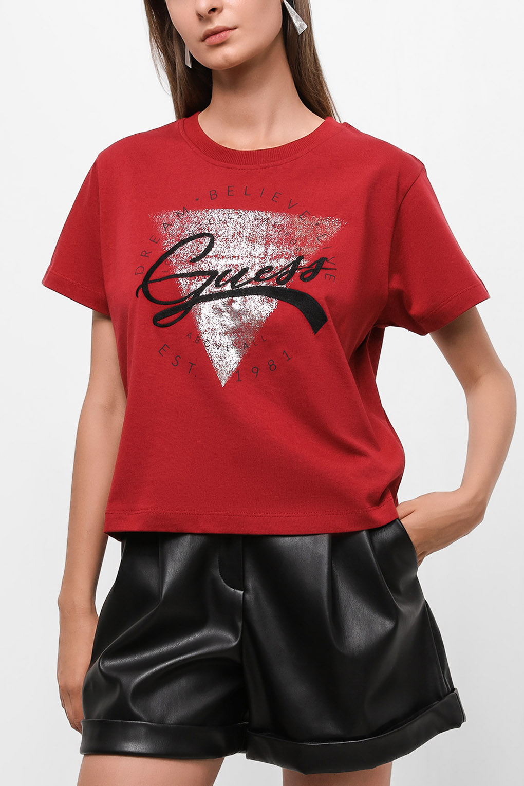 

Футболка женская Guess Jeans W2BI18 K8FQ4 красная XS, W2BI18 K8FQ4