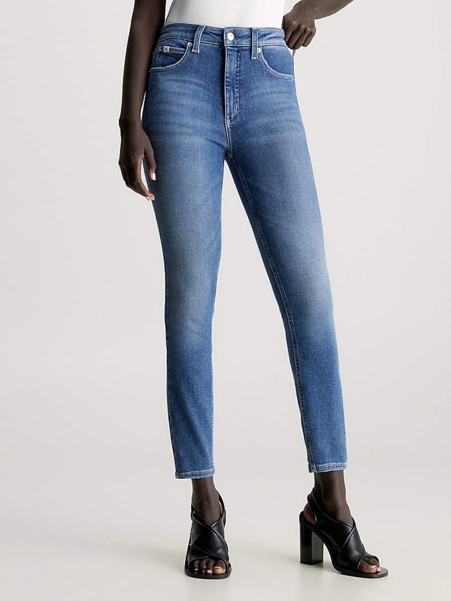 Джинсы Calvin Klein Jeans для женщин синий-1A4 размер 26NI J20J222144 14439₽