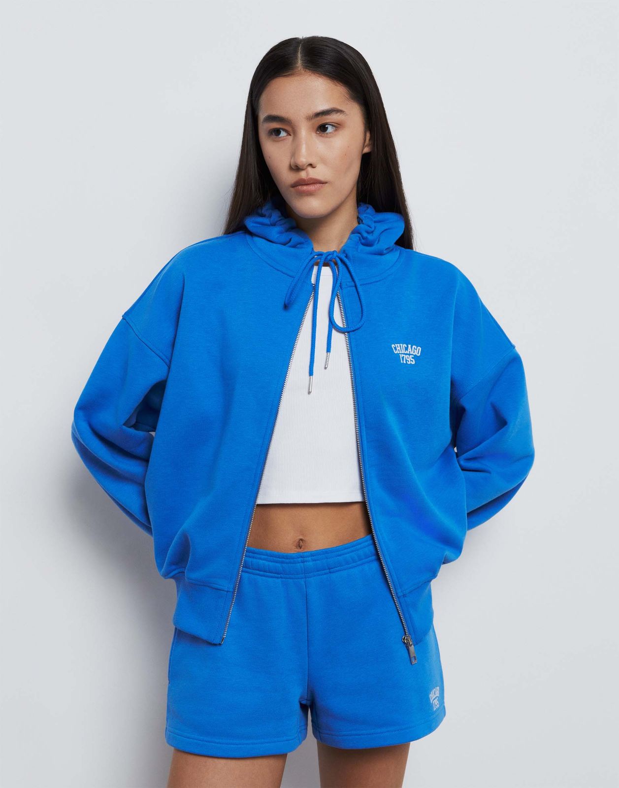 Толстовка женская Gloria Jeans GAC022592 синий XXS158 3199₽