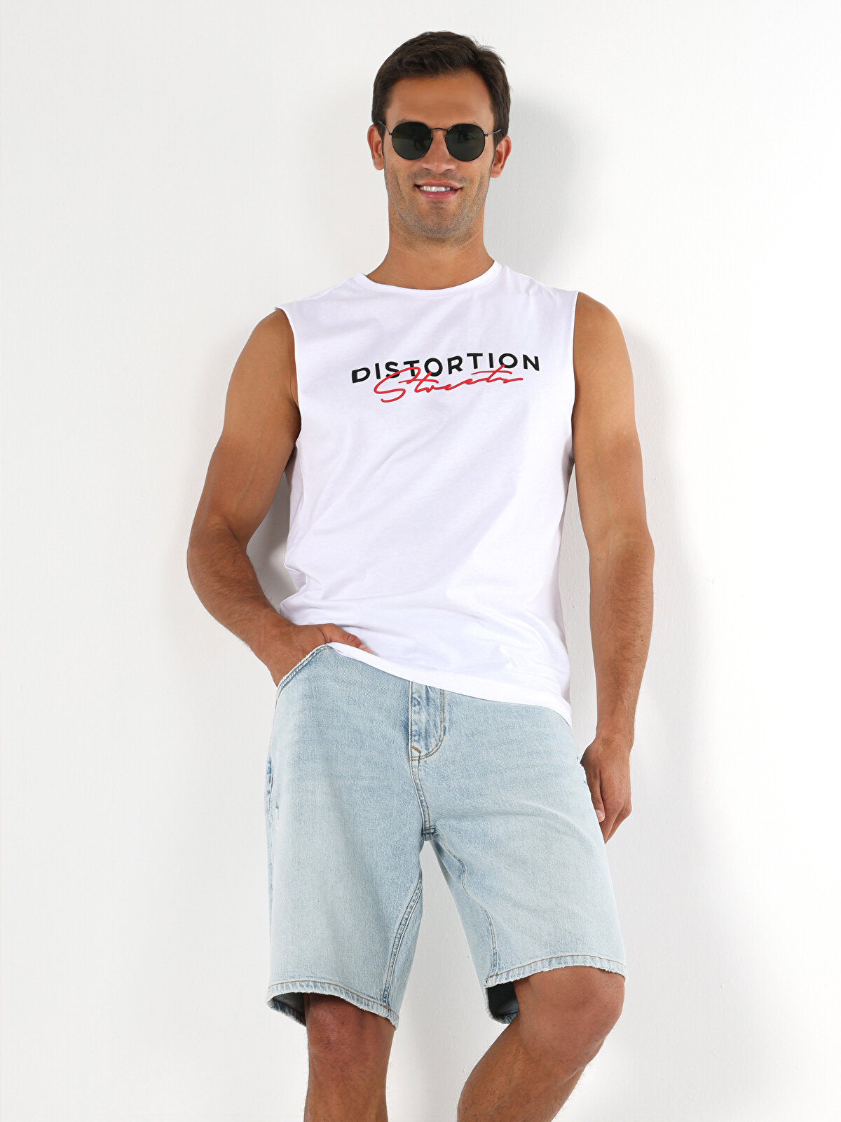 

Майка мужская COLIN'S CL1056757_Q1.V1 белая M, Белый, CL1056757_Q1.V1