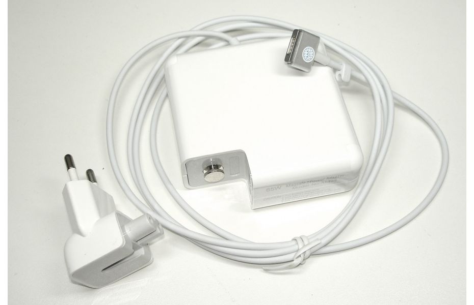 

Блок питания NoBrand для ноутбука Apple Macbook ME664LL/A, Черный