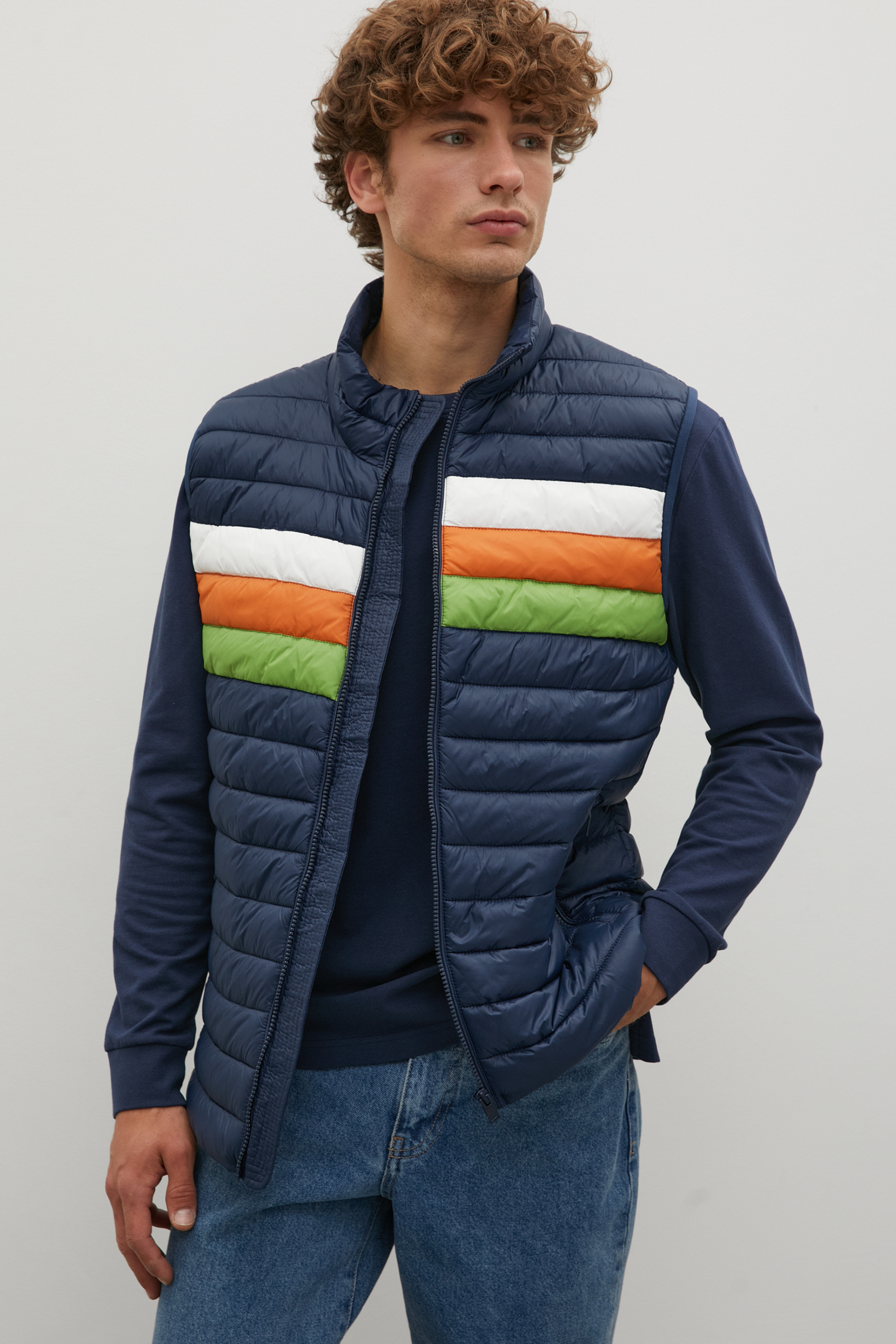 фото Утепленный жилет мужской finn flare fac23008 синий 2xl