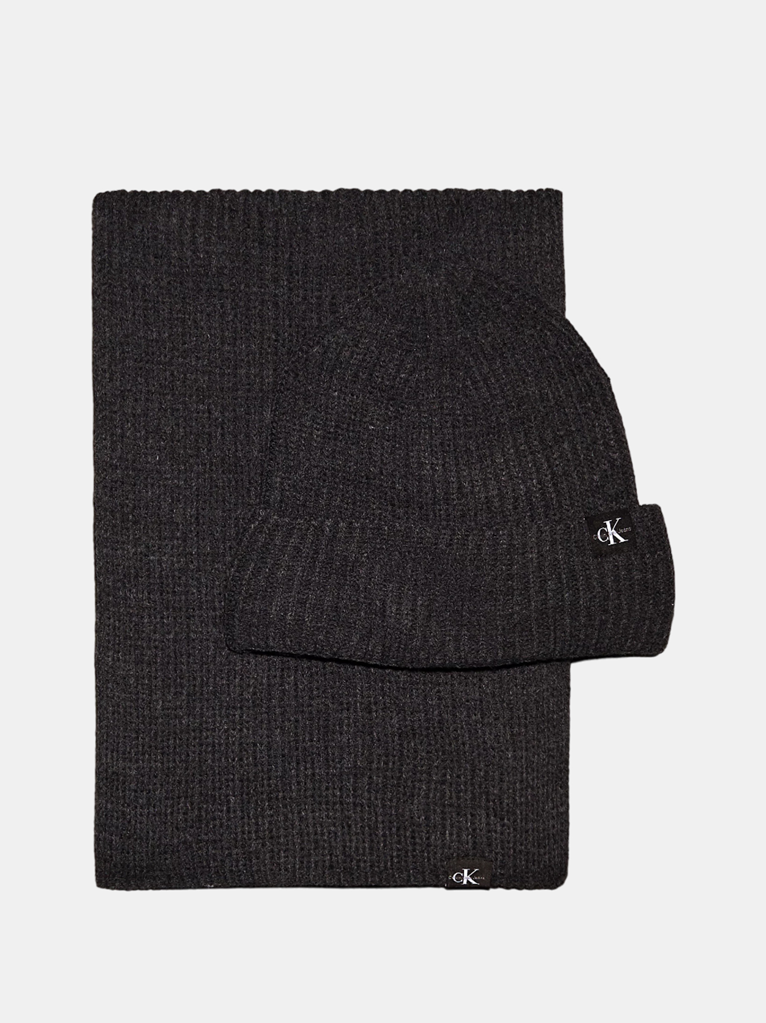 

Комплект шапка и шарф Calvin Klein детский, тёмно-коричневый, S-M, IU0IU00638, Черный, IU0IU00638