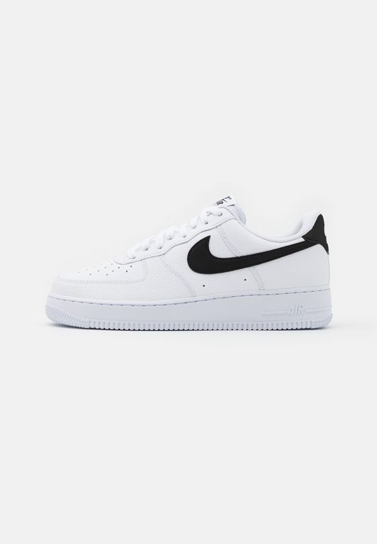 

Кроссовки мужские Nike NI112O0H3 белые 42 EU, Белый, NI112O0H3