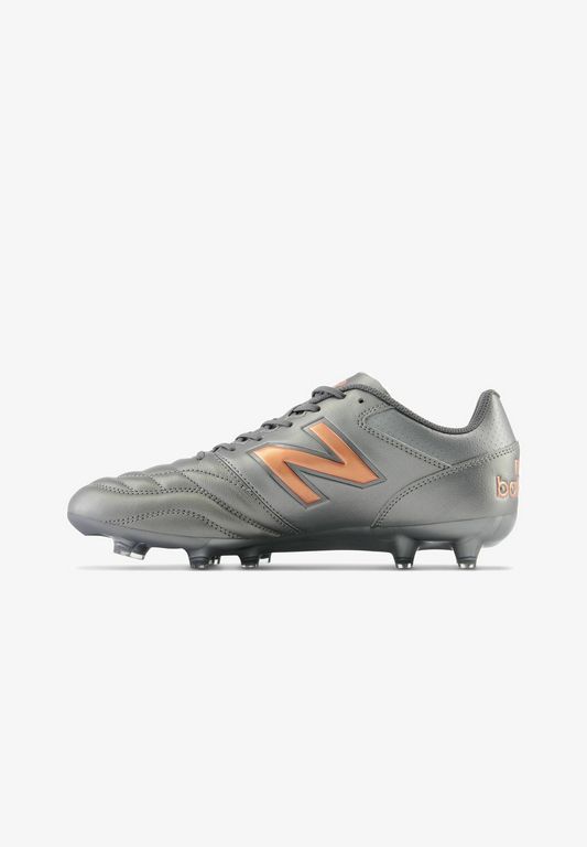 

Кроссовки мужские New Balance NE242A0M6 серые 40.5 EU, NE242A0M6