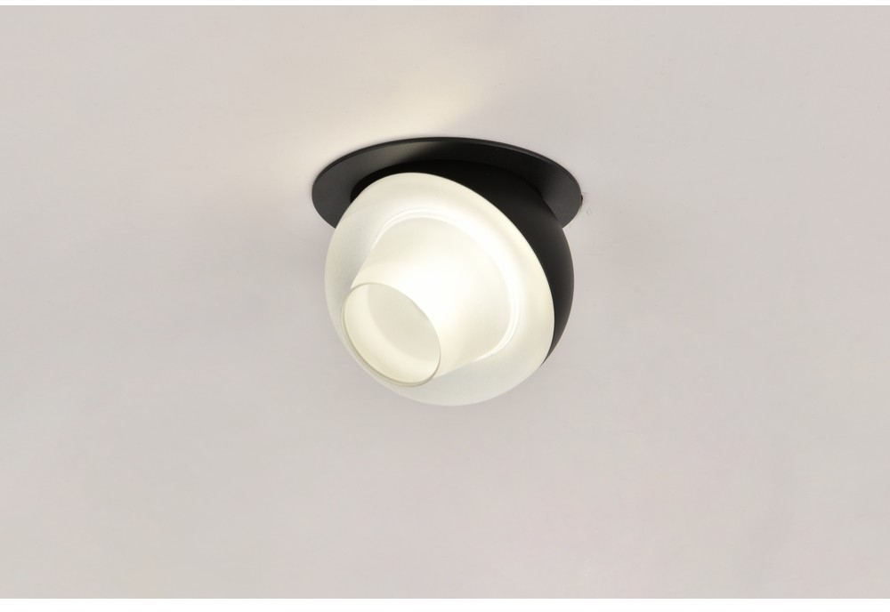 фото Точечный светильник встраиваемый светодиодный omnilux mantova oml-103019-08