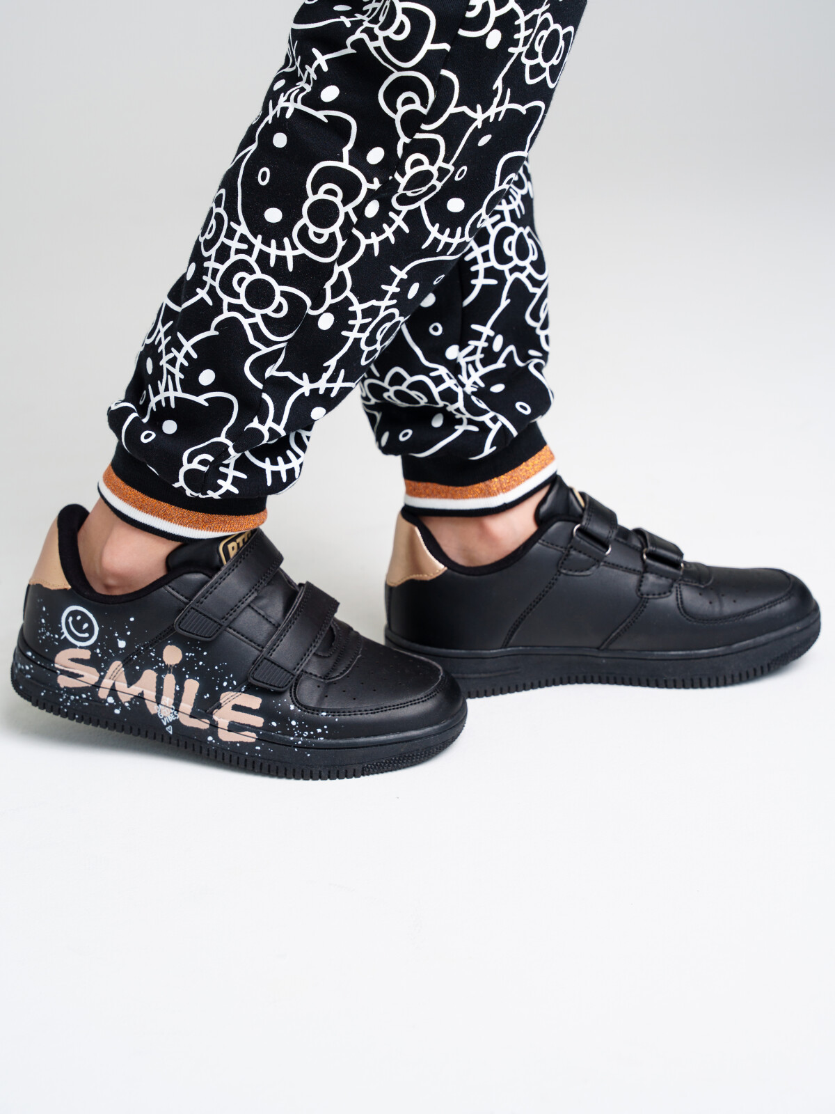 Кроссовки для девочек PlayToday, черный,светло-коричневый, 36