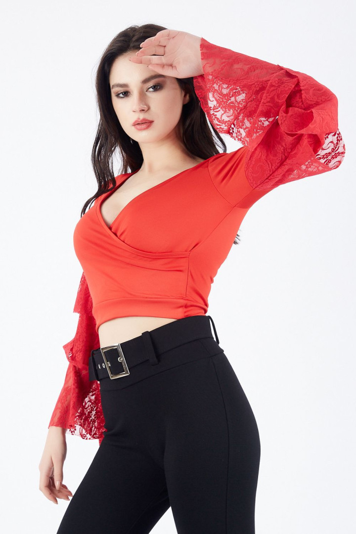 

Блуза женская Sense 127920 красная 38 (товары доставляются из-за рубежа), 127920