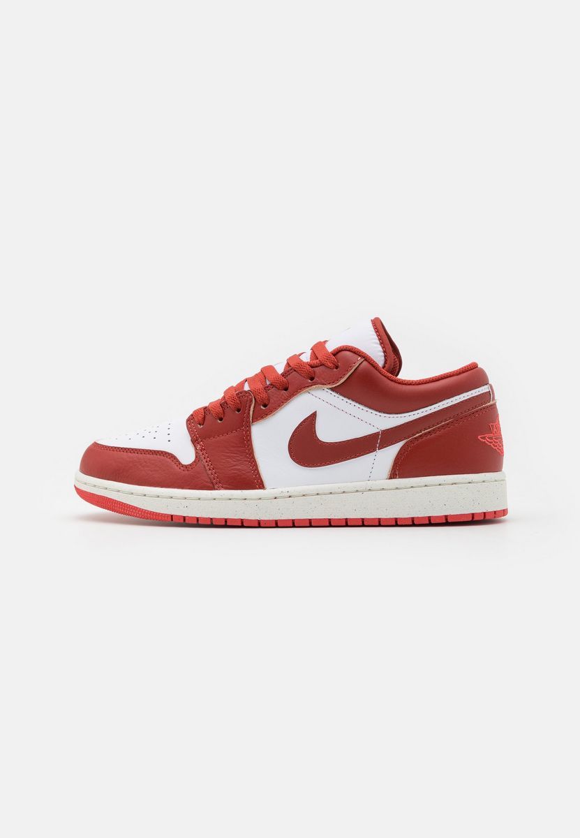

Кеды мужские Nike JOC12O021 белые 47.5 EU, Белый, JOC12O021