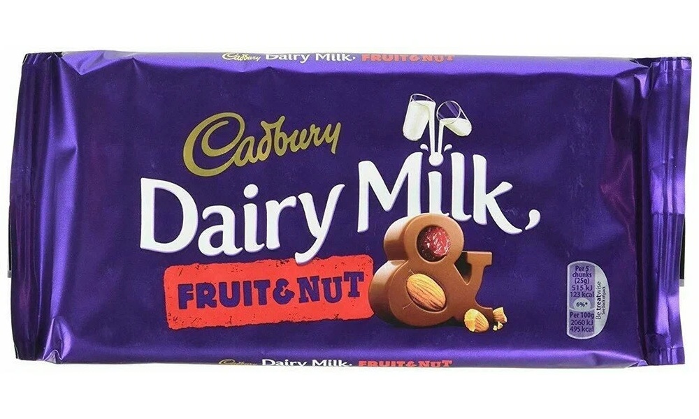 Шоколад Cadbury Dairy Milk молочный с изюмом и орехами 200 г